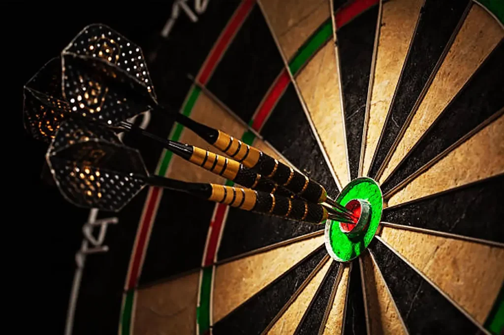 Arrows on a dart board